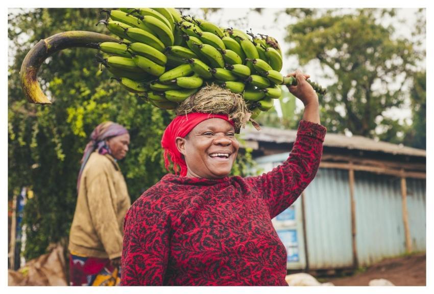 Banana Woman Mom Food