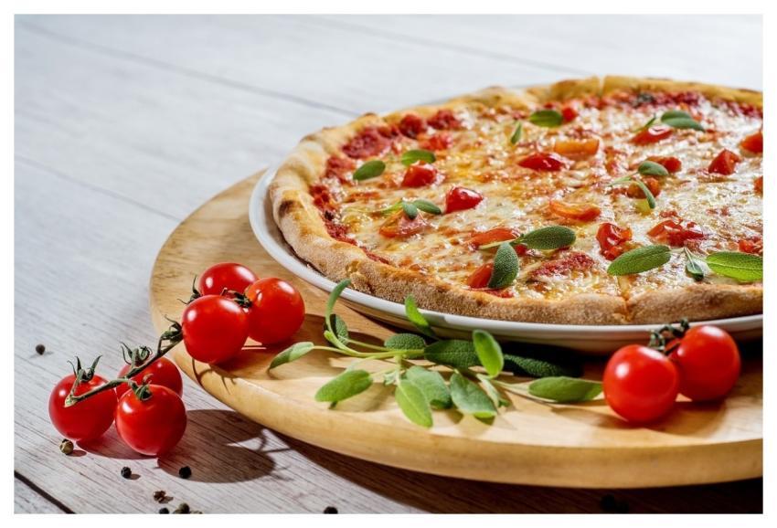 Pizza Plate Food Cheese