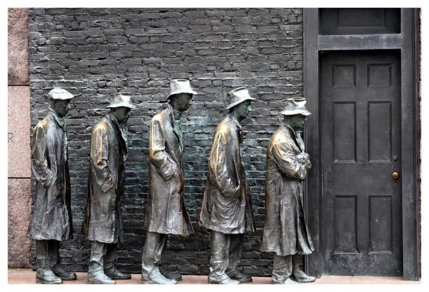 Sculpture Breadline Depression Art