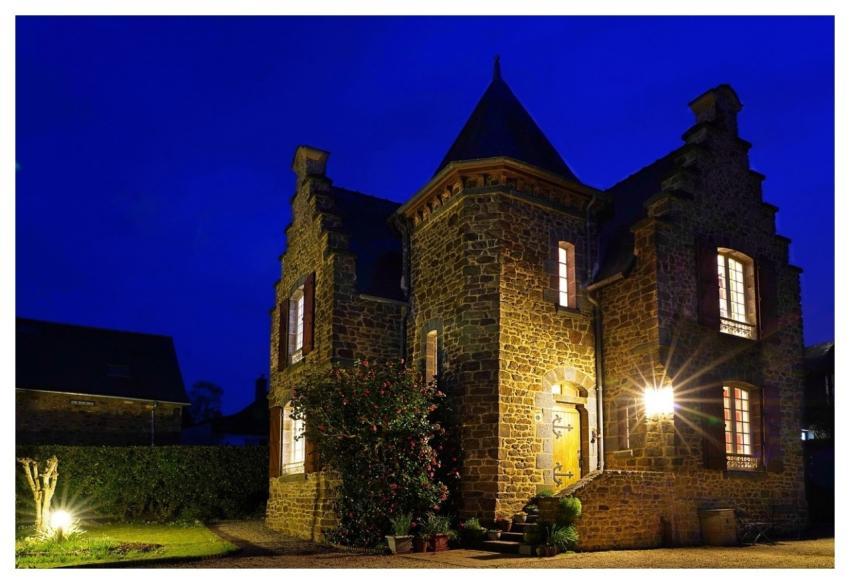 Lodge Manor Chateau Free Wallpaper