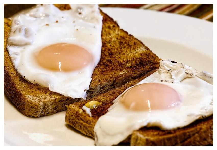 Breakfast Toast Food Fried Eggs