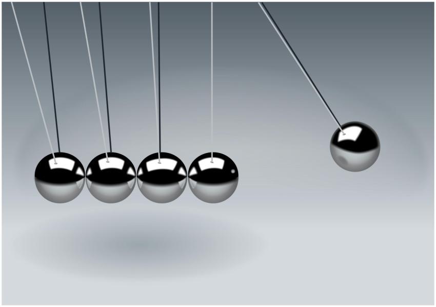Dynamic illustration of Newton's Cradle showing mo