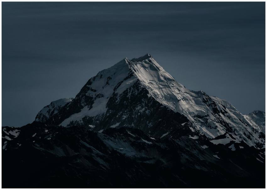 Majestic snow-covered peak in New Zealand captured