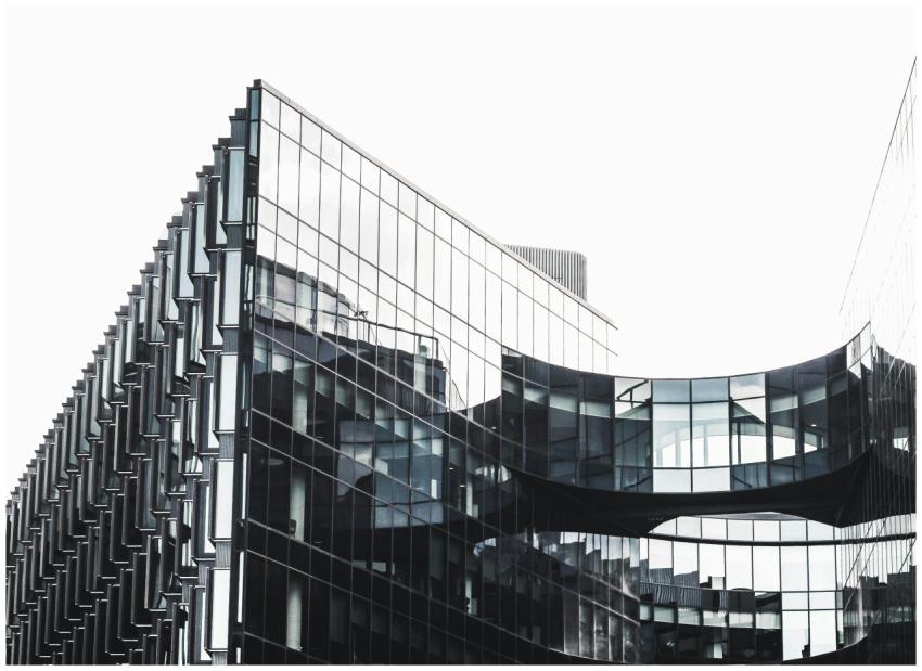 Modern architectural design featuring glass and st