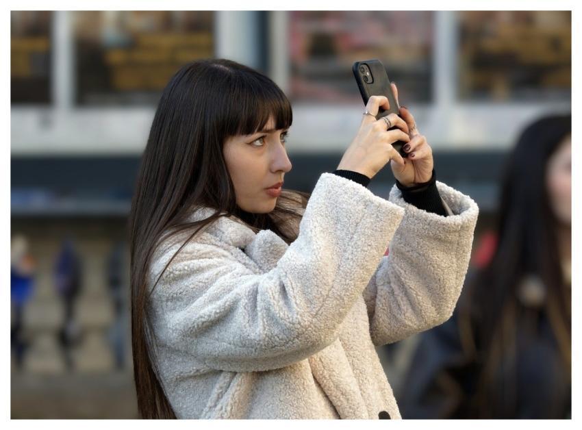 Girl Woman Selfie Phone