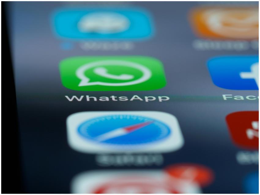 Detailed close-up of a smartphone's home screen di