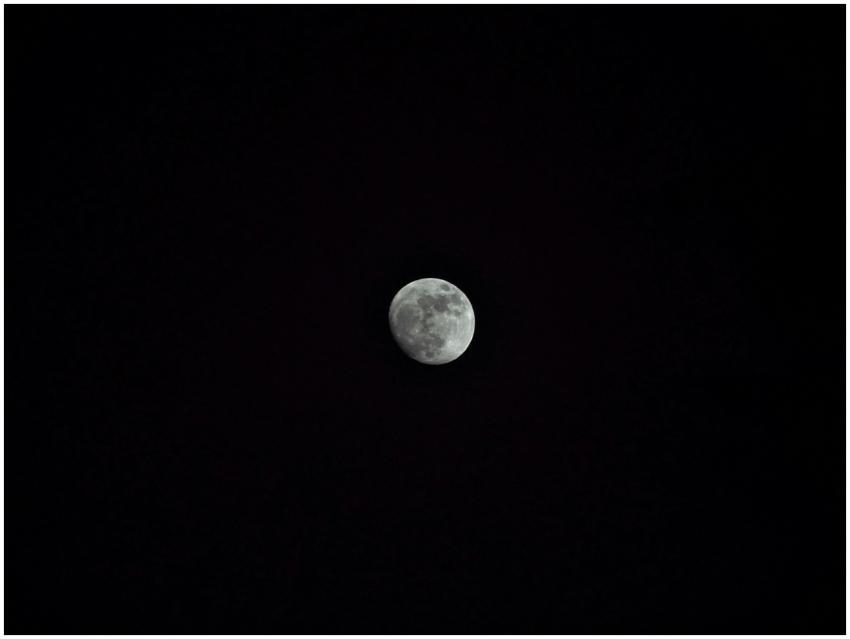 Capturing the serene beauty of the full moon in a