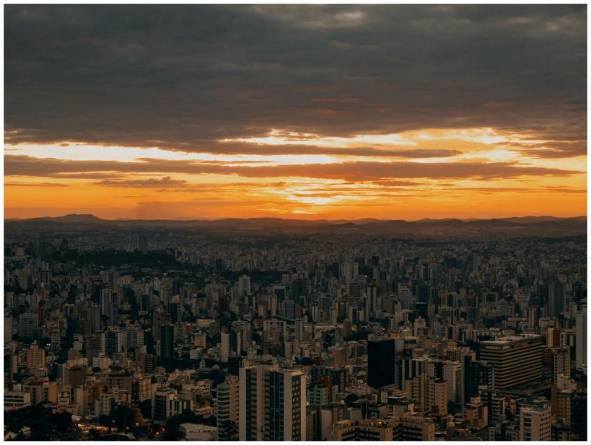 A breathtaking view of Belo Horizonte cityscape un
