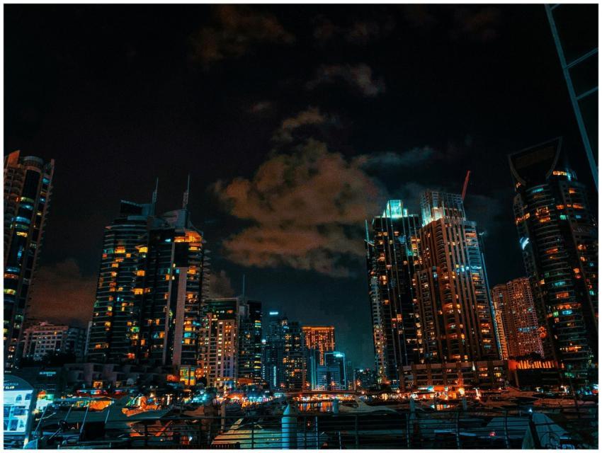 Stunning nighttime view of Dubai Marina's illumina