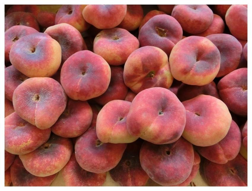 Peaches Fruits Food Fresh