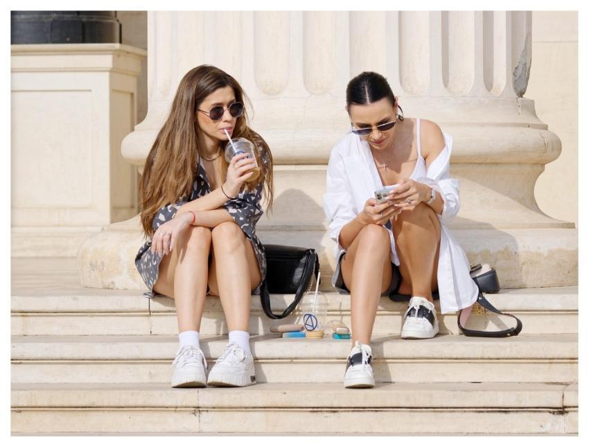 Women Sitting Stairs Young
