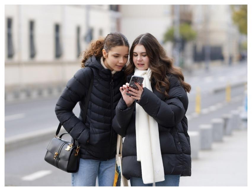 Women Beauty Outdoors Casual