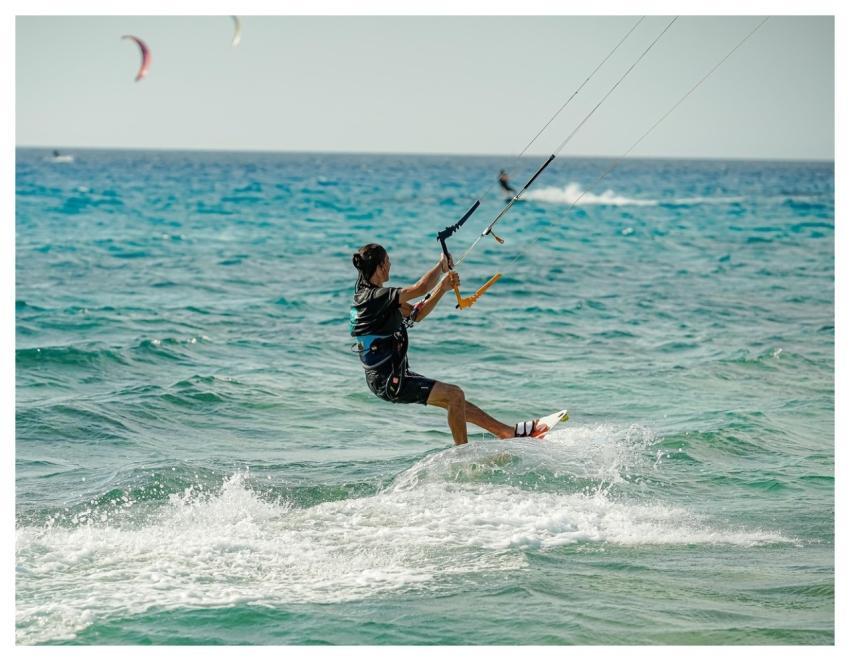 Kitesurfing Windsurfing Waves Sea