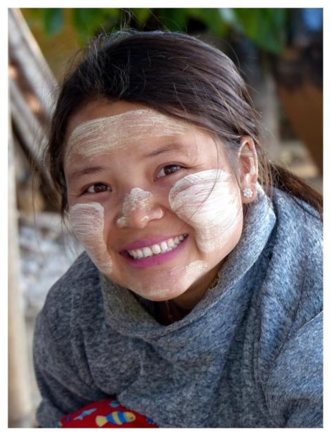 Myanmar Girl Lifestyle Traditional