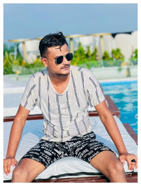 Facebook Tiktok Internet Social