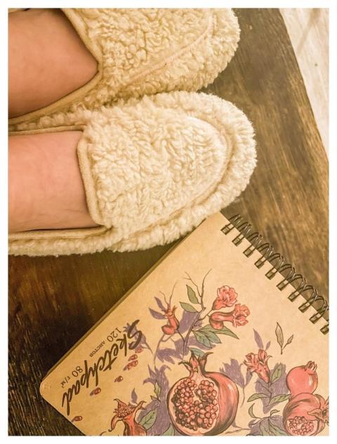 Education Slippers Wool Notepad