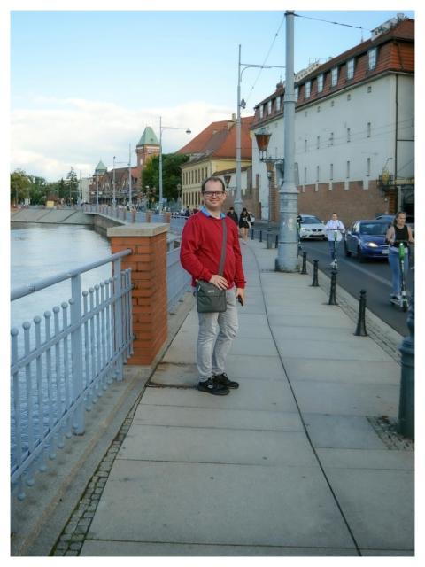 Man Casual Pullover Bag