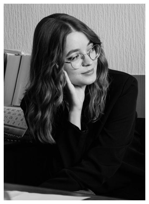 Woman Happy Fashion Computer