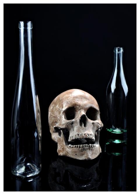 Skull Dark Composition Bottles