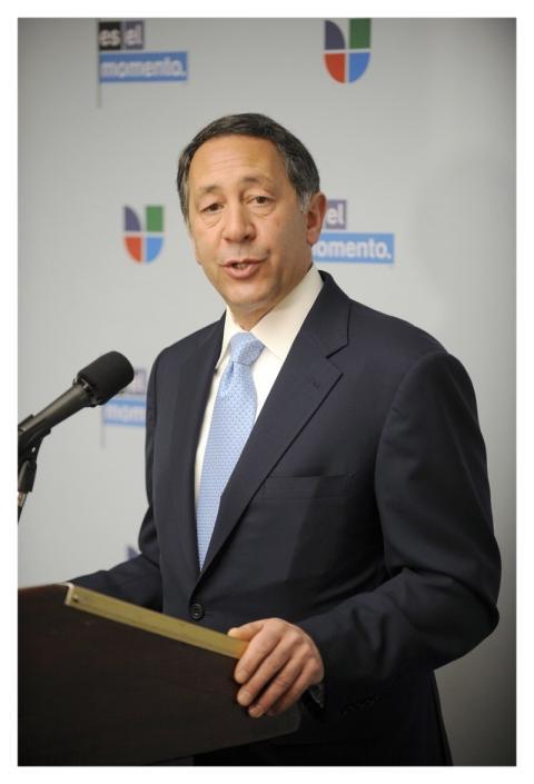 NASA Univision Hispanic Education Campaign (201002