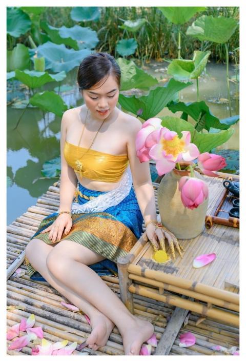 Pretty People Lee-Photo