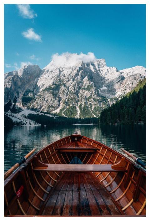 Boat Lake Mountains Snow