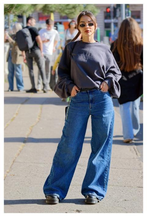 Girl Casual Jeans Sunglasses