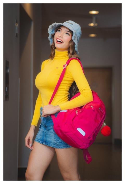 Backpack Woman Hat Shorts