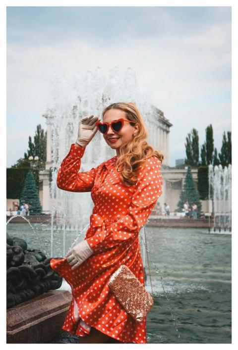 Woman Red Dress Retro Fountain