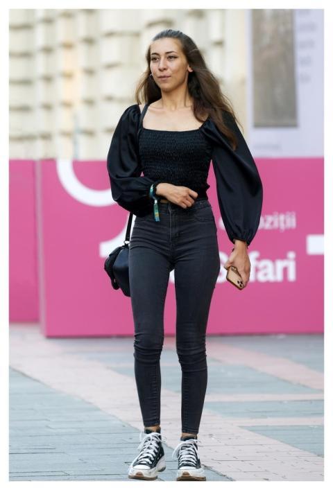 Woman Fashion Outdoors Casualwear