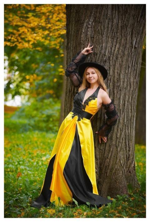 Woman Autumn Fashion Evening Dress