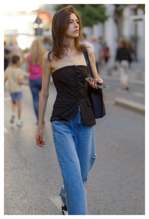 Girl Woman Walk Outdoros