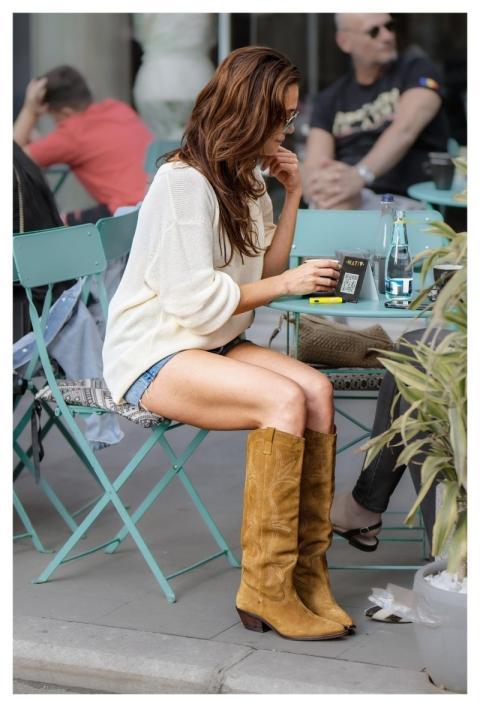 Woman Young Casual Coffee