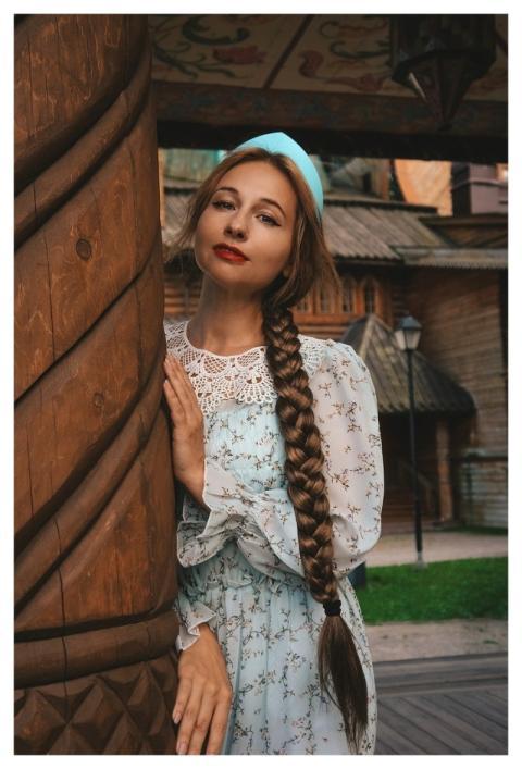 Kokoshnik Maiden Young Lady Woman