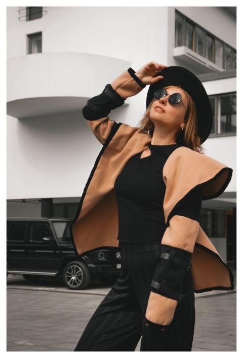 Woman Hat Coat Japanese Style