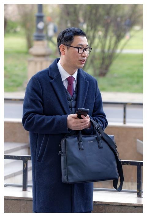 Man Asiatic Eyeglasses Casual