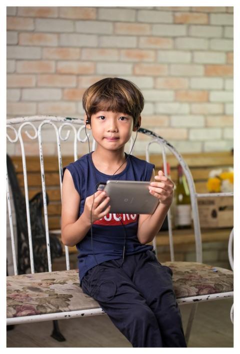 Korean Child Device Tablet