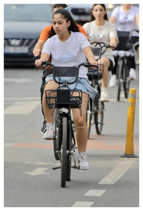 Bicyclists People Young Sunglasses