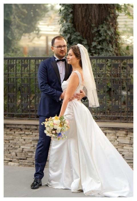 Couple Flower Background Bride And Groom Lovers
