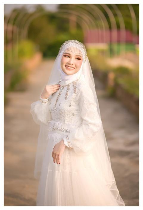 Wedding Pre-Wedding Couple Bride