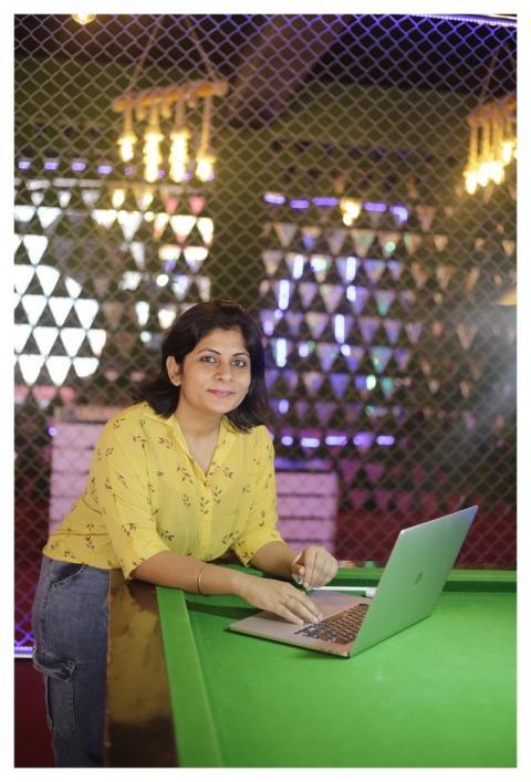 Business Woman Freelancer Meeting Entrepreneur