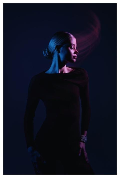 Portrait Female Model Natural Light Outdoor Photog