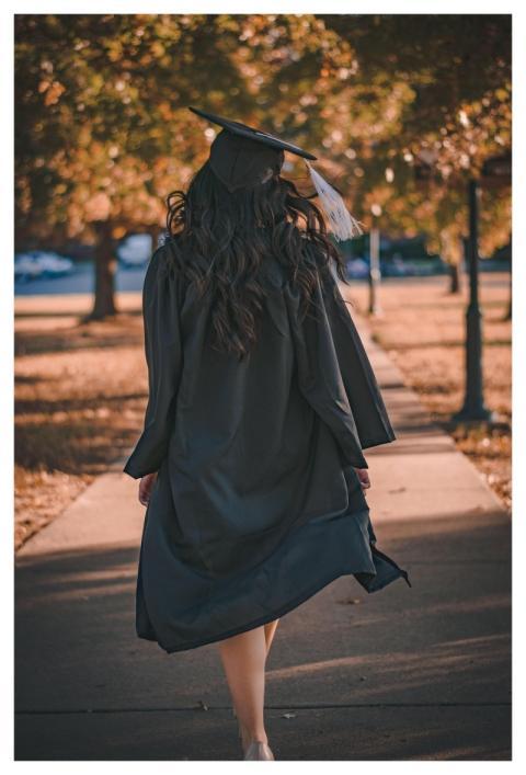 Graduate Graduation Toga Back