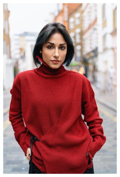 Fashion Editorial Portrait Streetwear Urban Glamou