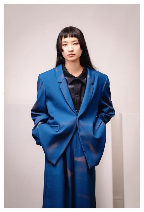 Fashion Editorial Portrait Streetwear Urban Glamou