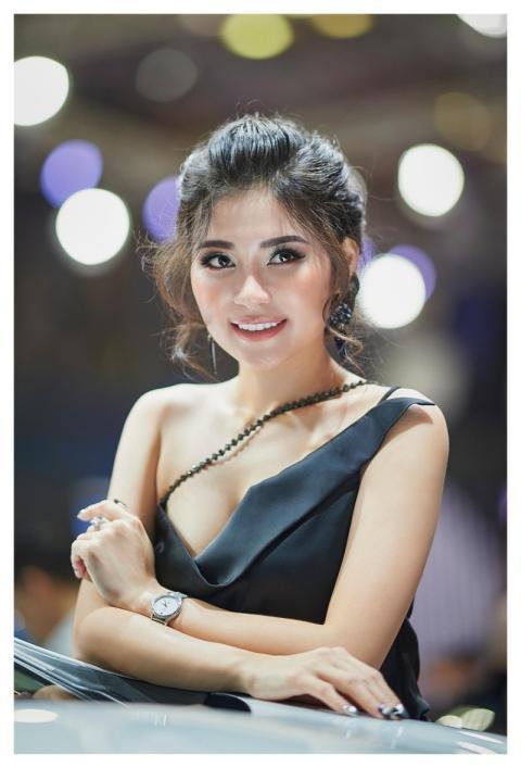 Woman City Night Night Out