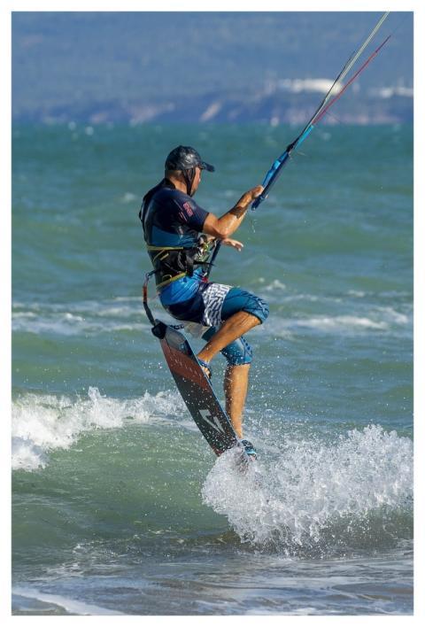 Kitesurfing Kiteboarding Extreme Sport Water Sport