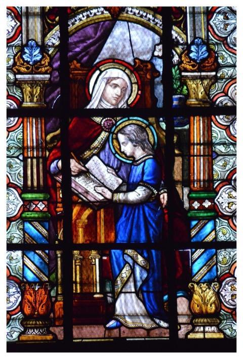 Woman Anne Married Mother