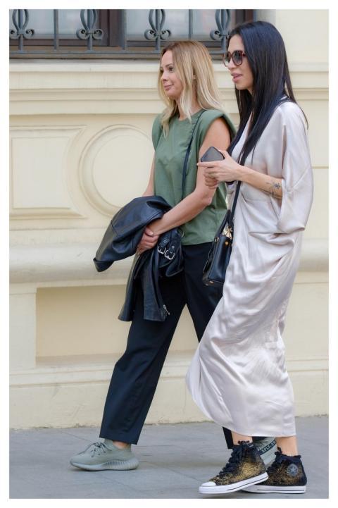 Women Young Casual Walking