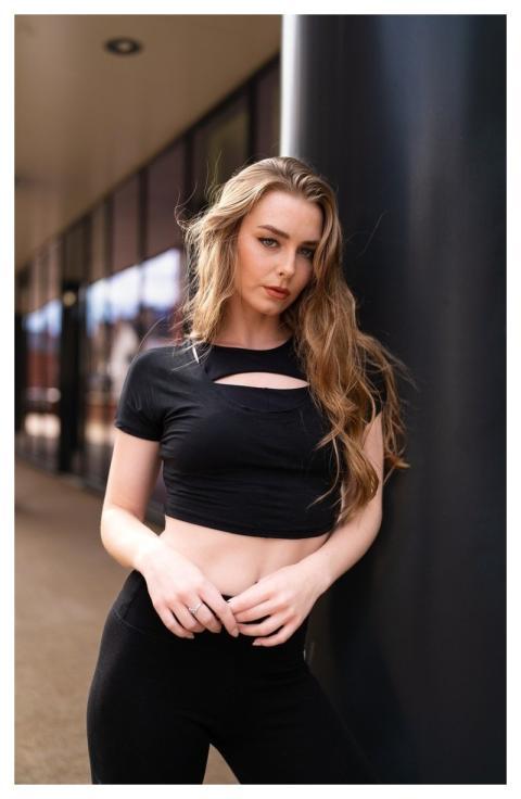 Fashion Editorial Photography Urban Style City Fas